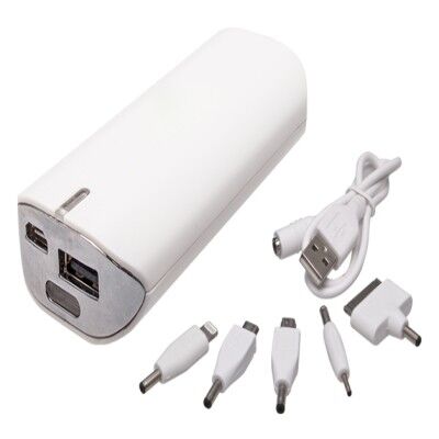 POWER BANK OVALADA CON LAMPARA LED CAPACIDAD 4,400 mAh INCLUYE CABLE CON 5 ADAPTADORES Mod. 06-TEC036